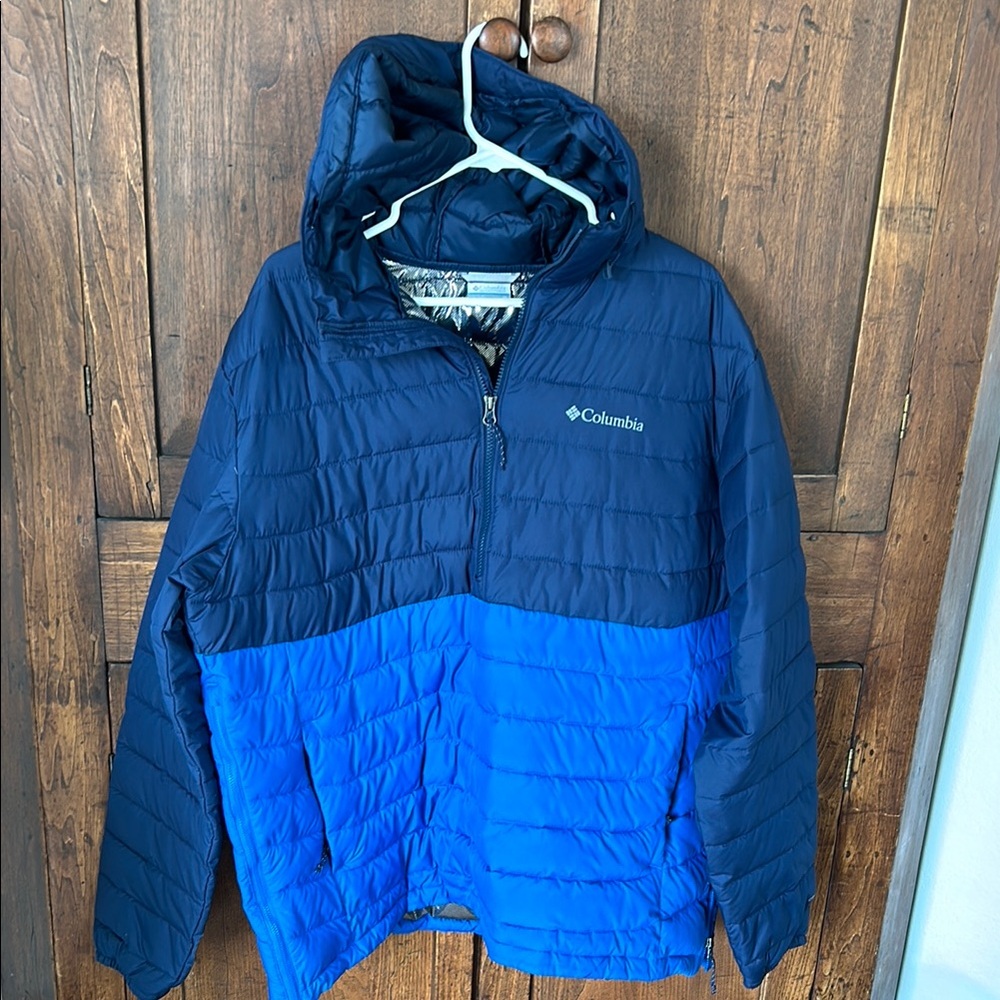 Columbia Men's Two-Tone Navy and Royal Blue Puffer Jacket